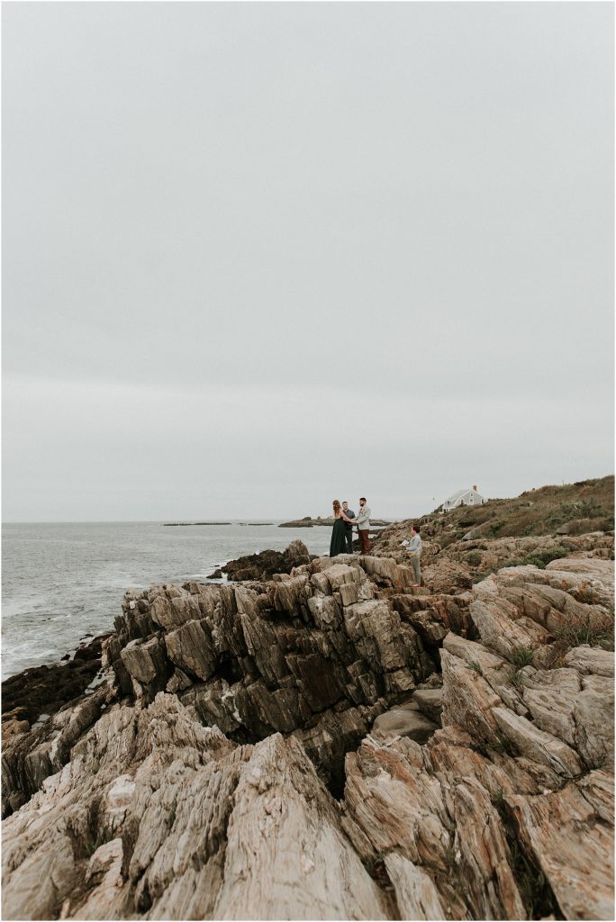 Maine elopement on cliffs